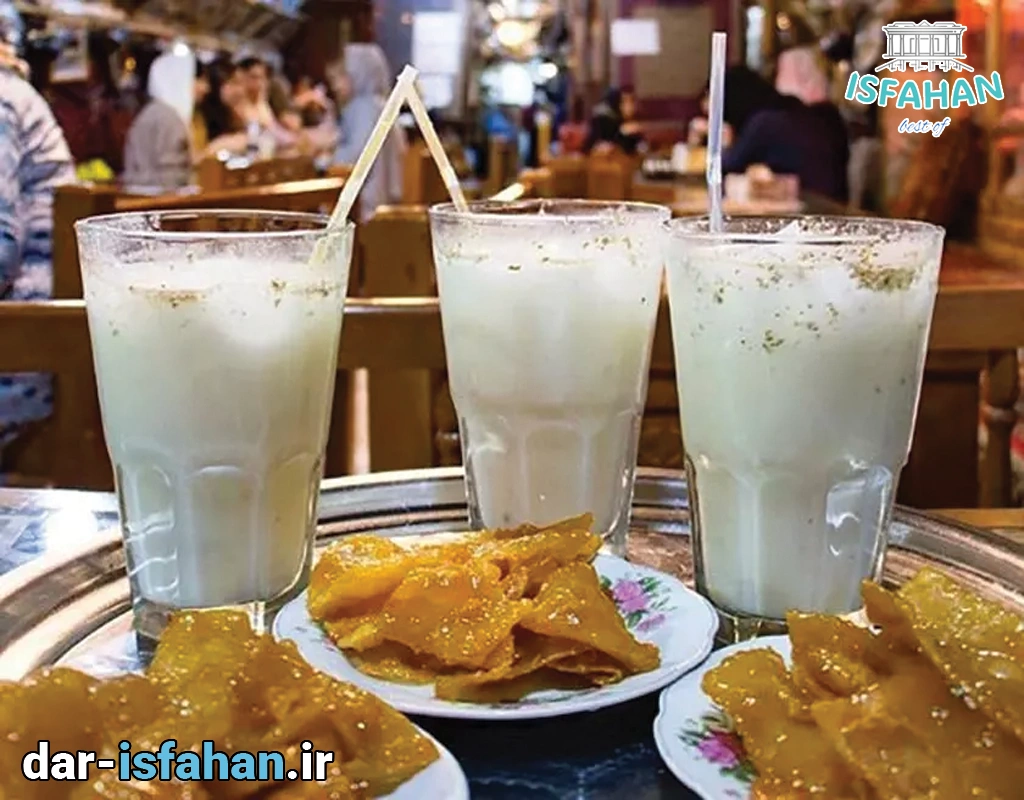 دوغ و گوشفیل خوشنام باقلوا خوشنام اصفهان