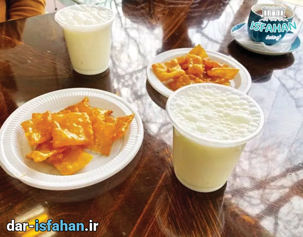 دوغ و گوشفیل گلزار اصفهان